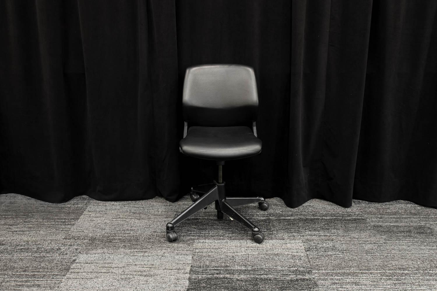 Black Rolling office Chair