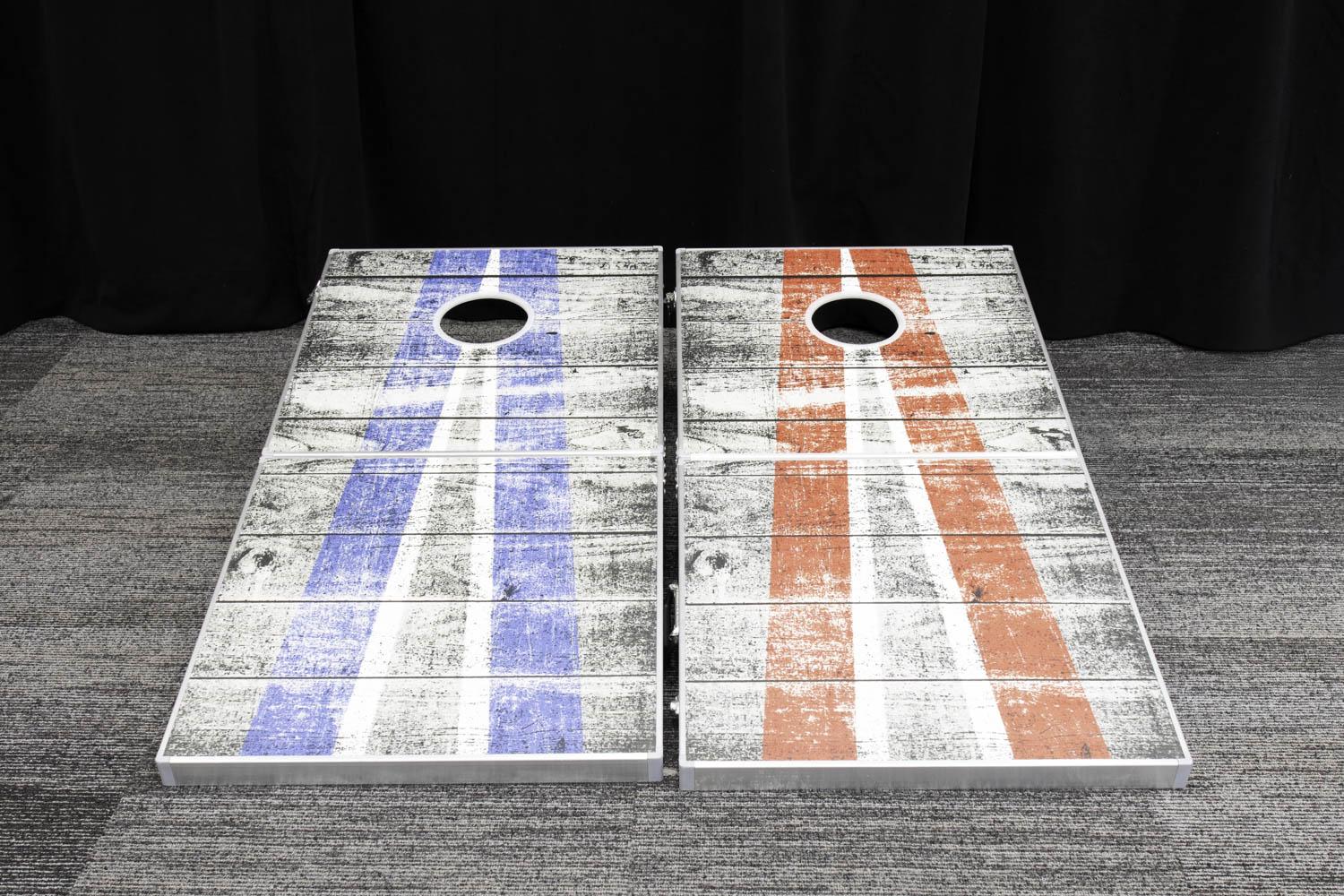 Red and Blue Cornhole game set