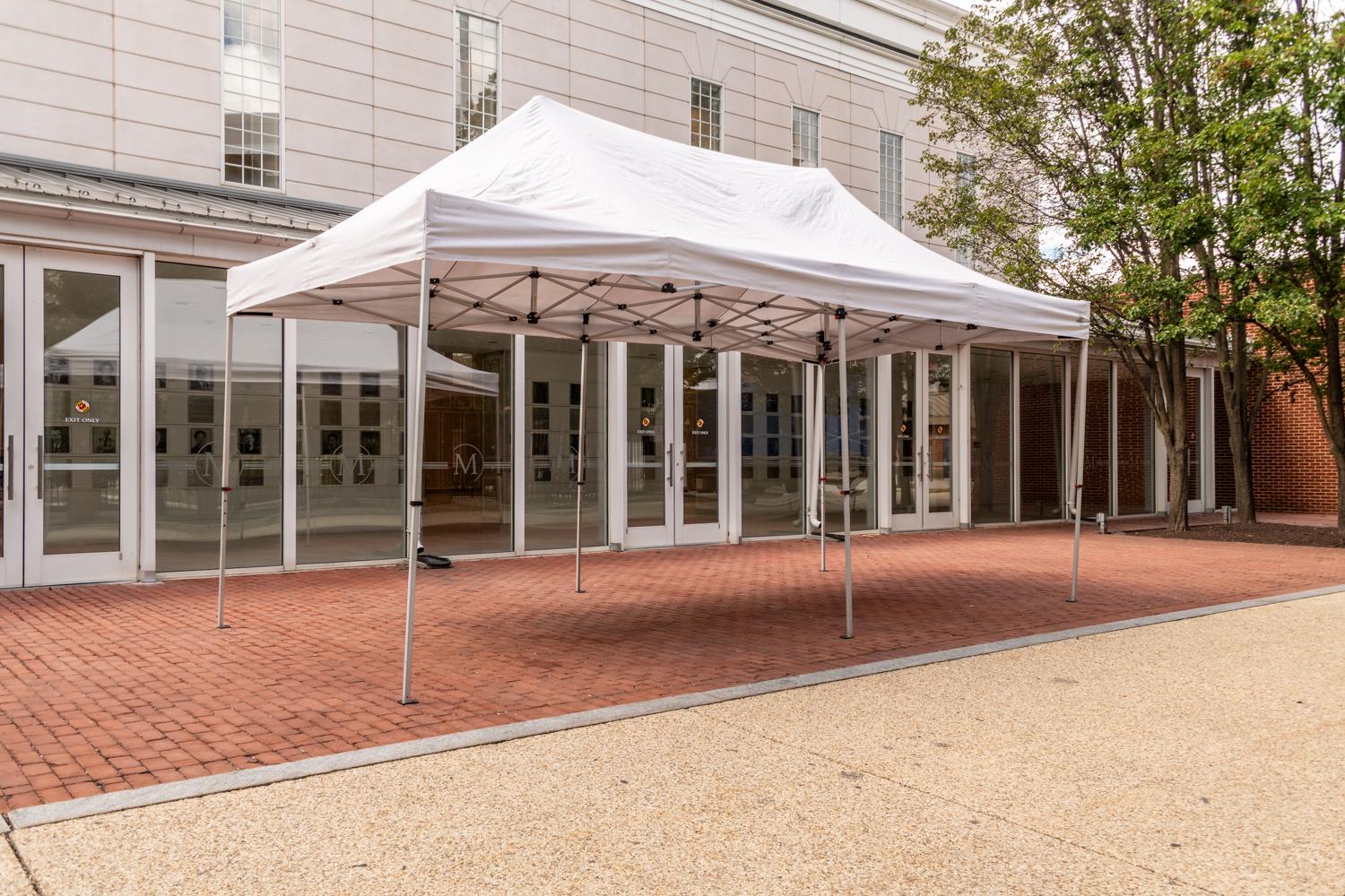 Large outdoor White Standing Tent